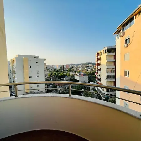 Davide Apartament's Vlorë