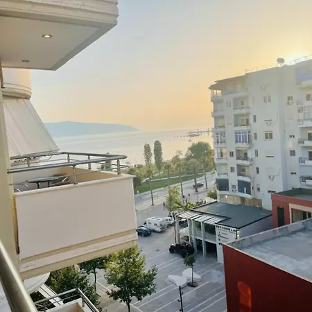 Davide Apartament's * Vlore