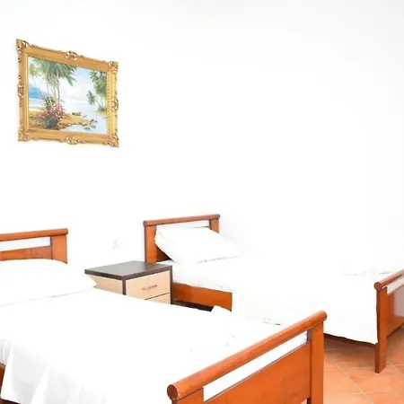 Apartment Davide Apartament's Vlore