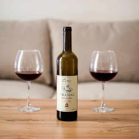 Davide Apartament's Apartment Vlore